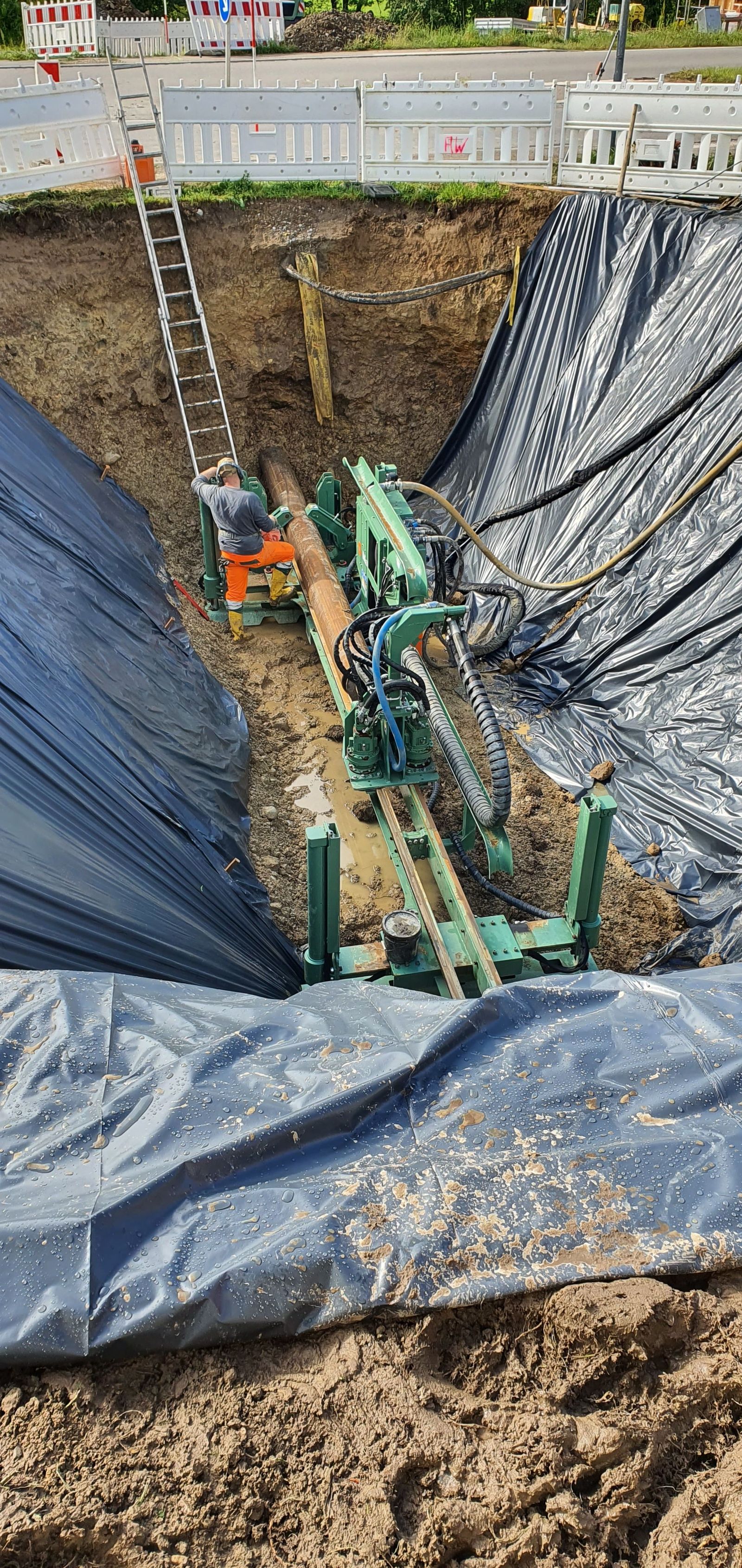 Verlegung neuer Fernwärmeleitungen 2022–23